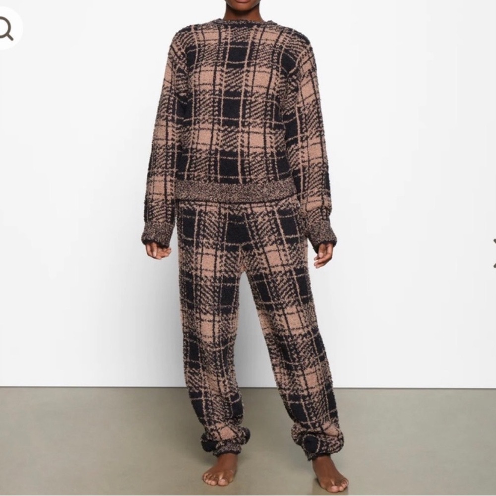 SKIMS Plaid Cozy Hoodie & Jogger Set